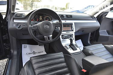 Универсал Volkswagen Passat 2010 в Дрогобыче