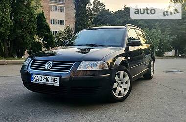 Универсал Volkswagen Passat 2001 в Киеве