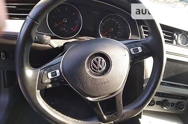 Универсал Volkswagen Passat 2015 в Волновахе