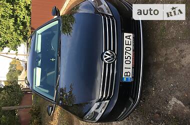 Универсал Volkswagen Passat 2011 в Карловке