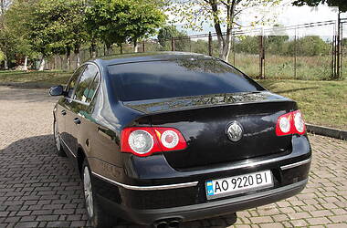 Седан Volkswagen Passat 2008 в Надворной