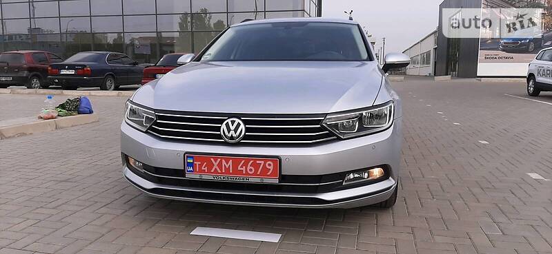 Универсал Volkswagen Passat 2017 в Херсоне