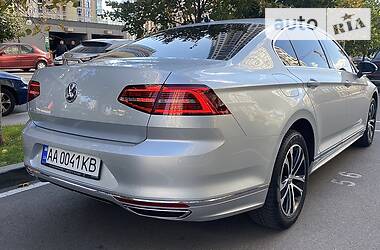 Седан Volkswagen Passat 2018 в 