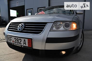 Седан Volkswagen Passat 2003 в Дрогобыче