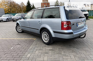 Универсал Volkswagen Passat 2003 в Луцке