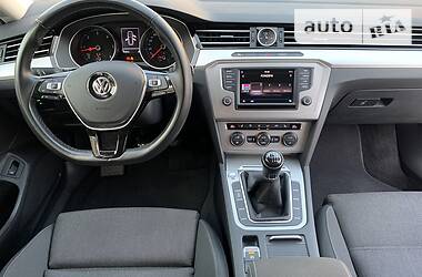 Универсал Volkswagen Passat 2016 в Виннице