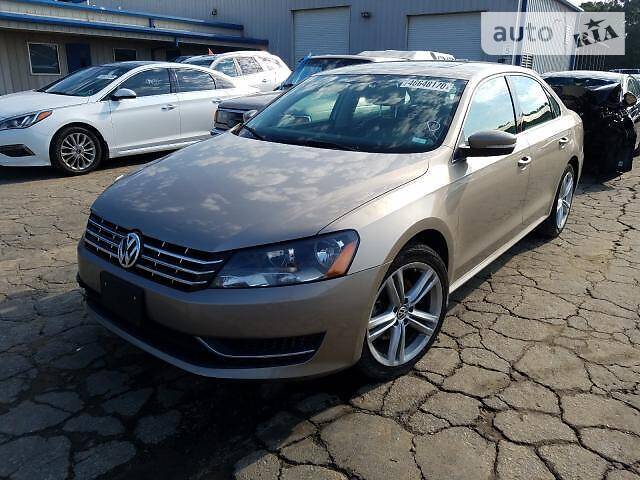 Седан Volkswagen Passat 2015 в Виннице