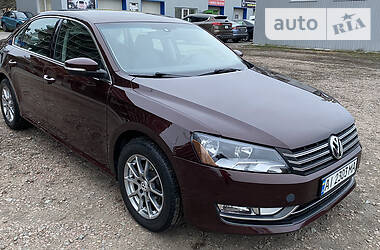 Седан Volkswagen Passat 2013 в Броварах