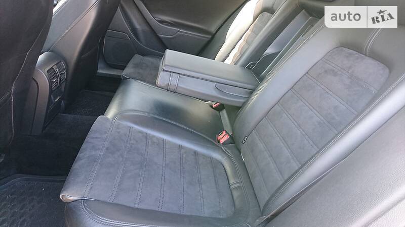 Седан Volkswagen Passat 2010 в Киеве фото 18 Седан Volkswagen Passat 2010 в Киеве