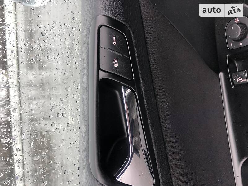 Універсал Volkswagen Passat 2006 в Гайвороні