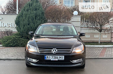 Седан Volkswagen Passat 2014 в Киеве