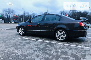 Седан Volkswagen Passat 2009 в Одессе