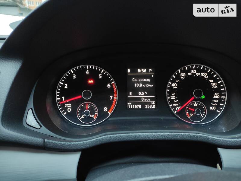 Седан Volkswagen Passat 2013 в Киеве