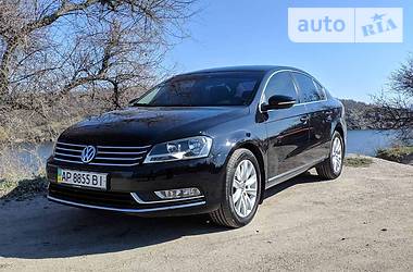 Седан Volkswagen Passat 2011 в Запоріжжі