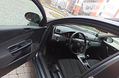 Универсал Volkswagen Passat 2010 в Ивано-Франковске