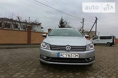 Универсал Volkswagen Passat 2013 в Луцке