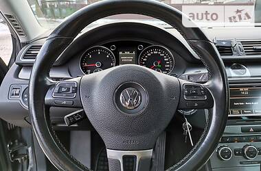 Универсал Volkswagen Passat 2012 в Львове