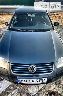 Седан Volkswagen Passat 2002 в Житомирі