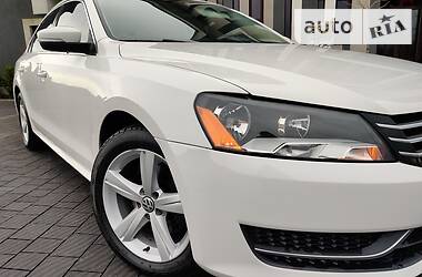 Седан Volkswagen Passat 2014 в Стрые