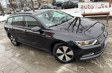 Универсал Volkswagen Passat 2016 в Луцке