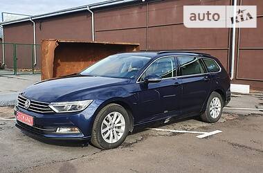 Универсал Volkswagen Passat 2016 в Житомире