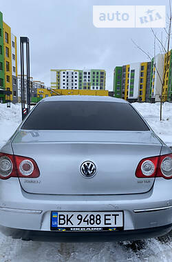 Седан Volkswagen Passat 2007 в Здолбунове