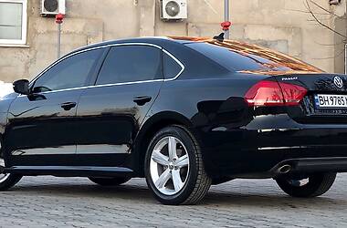 Седан Volkswagen Passat 2012 в Одессе