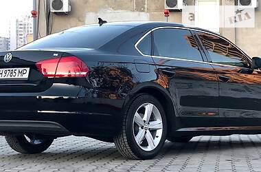 Седан Volkswagen Passat 2012 в Одессе