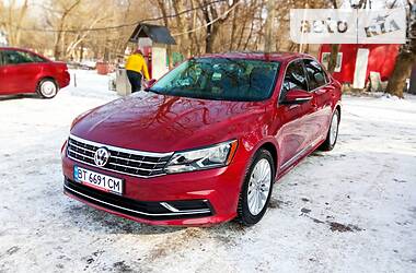 Седан Volkswagen Passat 2015 в 