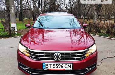 Седан Volkswagen Passat 2015 в 