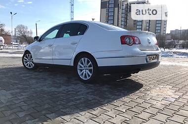 Седан Volkswagen Passat 2009 в Хмельницком