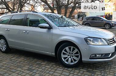 Универсал Volkswagen Passat 2012 в Одессе