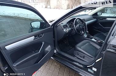 Седан Volkswagen Passat 2012 в Бродах