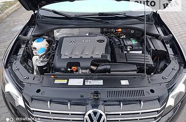 Седан Volkswagen Passat 2012 в Бродах