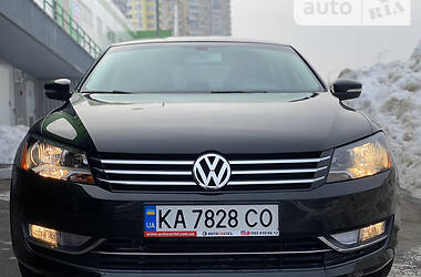 Седан Volkswagen Passat 2014 в Киеве