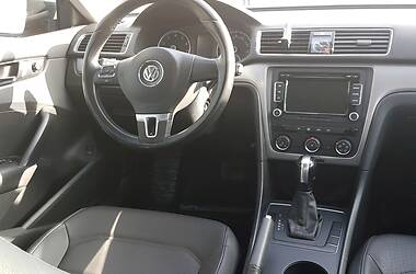 Седан Volkswagen Passat 2014 в Днепре