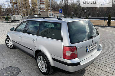Універсал Volkswagen Passat 2004 в Вінниці