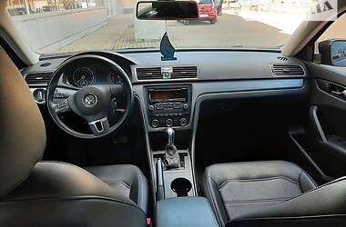 Седан Volkswagen Passat 2014 в Одесі