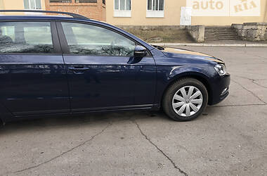 Универсал Volkswagen Passat 2011 в Полтаве