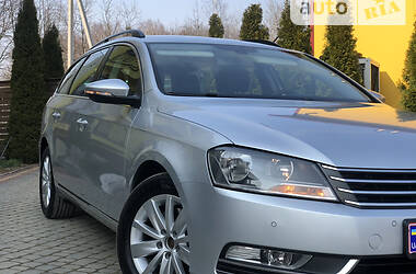 Універсал Volkswagen Passat 2011 в Трускавці