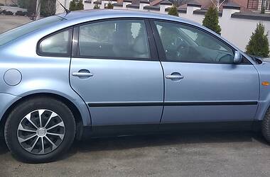 Седан Volkswagen Passat 1997 в Кропивницком