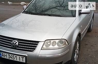 Седан Volkswagen Passat 2001 в Волновахе