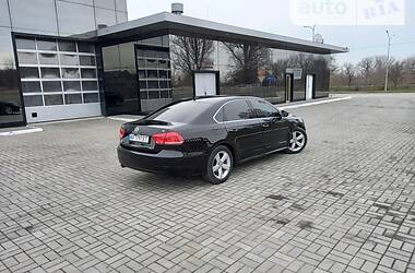 Седан Volkswagen Passat 2012 в Запорожье