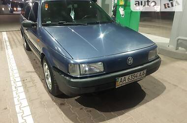 Універсал Volkswagen Passat 1993 в Кам'янець-Подільському