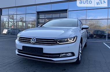 Универсал Volkswagen Passat 2018 в Луцке