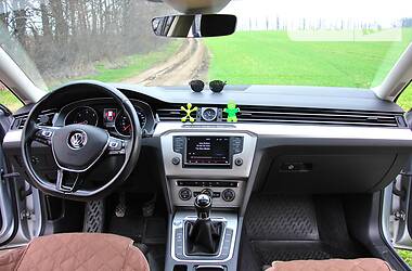 Седан Volkswagen Passat 2016 в Виннице