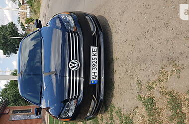 Седан Volkswagen Passat 2014 в Маріуполі