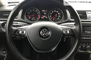 Седан Volkswagen Passat 2016 в Киеве