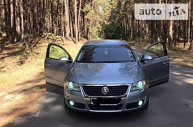 Седан Volkswagen Passat 2008 в Ахтырке