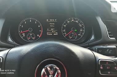 Седан Volkswagen Passat 2013 в Глухове